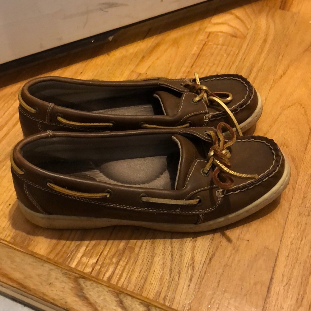 Boat duck shoes women’s brown